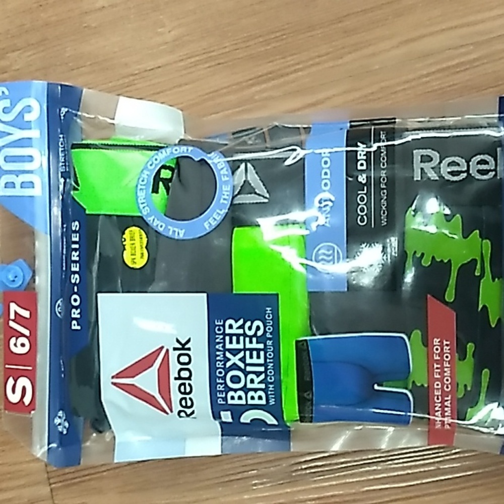 2 New 5-Packs Reebok Boys Performance Boxer Briefs. 6/7 Small